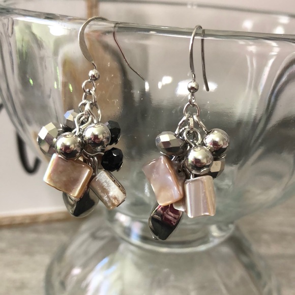 Jewelry - NWT Neutral Colors & Silver Tone Drop Pierced Beaded Earrings!